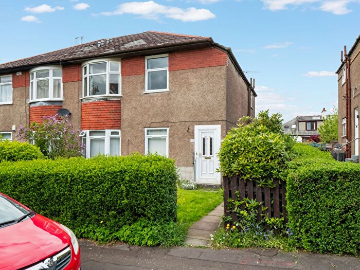 3 Bedroom Flat For Sale In Arbroath Avenue, Cardonald, G52