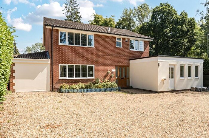 4 Bedroom Detached House For Sale In Pine Road, Chandler's Ford, SO53