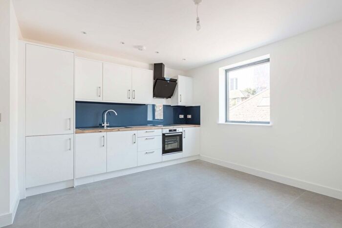 1 Bedroom Flat To Rent In Lansdowne Road, Croydon, CR0