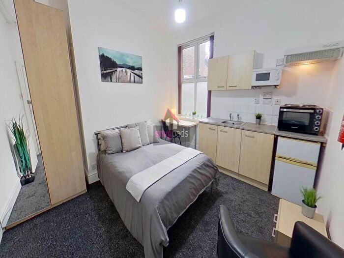 Studio To Rent In Barrfield Road, Salford, M6