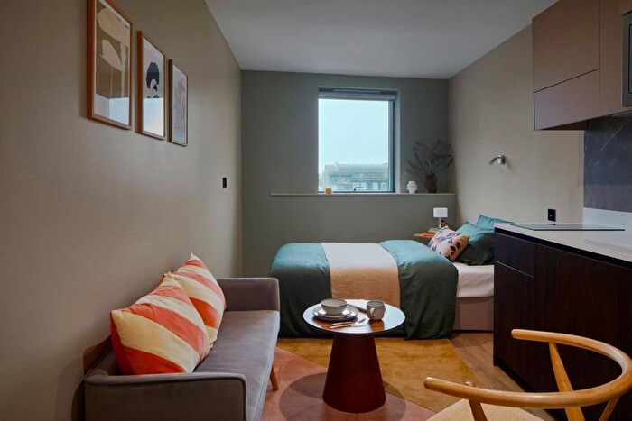 Studio To Rent In Old London Road, Kingston Upon Thames, KT2