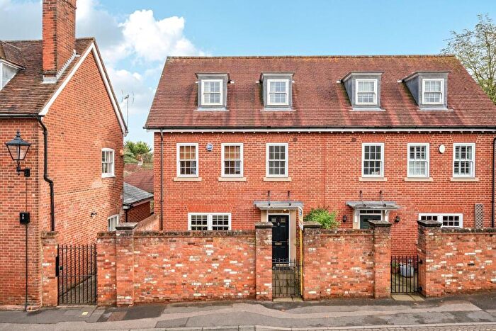4 Bedroom Semi Detached House For Sale In High Street, West Malling, ME19