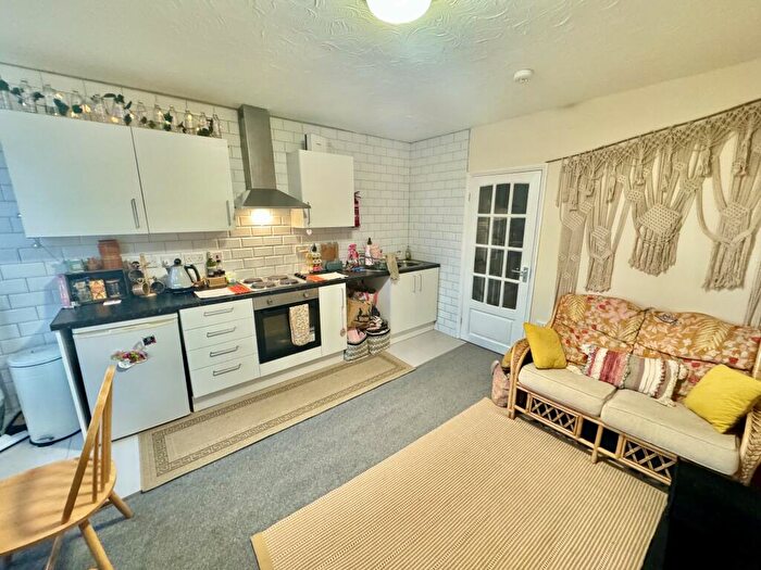 1 Bedroom Apartment To Rent In Thorpe Road, Norwich, NR1