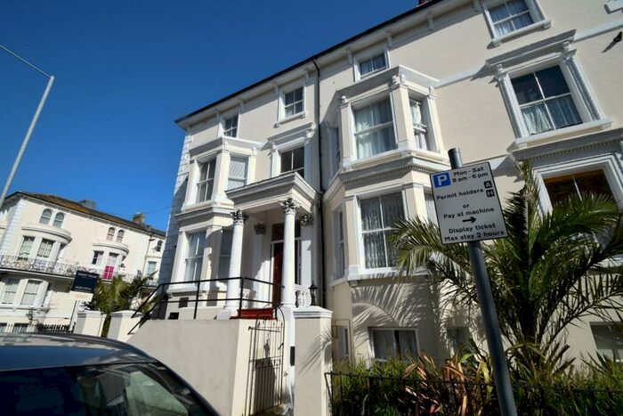 2 Bedroom Flat For Sale In Pevensey Road, Eastbourne, BN21