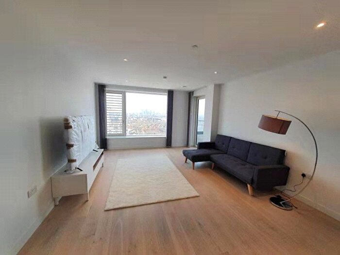 1 Bedroom Flat To Rent In Hurlock Heights, Deacon Street, Elephant Park, SE17