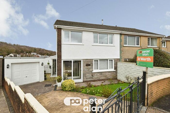 3 Bedroom Semi-Detached House For Sale In Brynhyfryd, Glynneath, Neath, SA11
