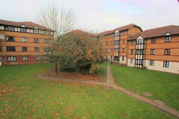 1 Bedroom Apartment To Rent In Somerset Gardens, Creighton Road, Tottenham, N17