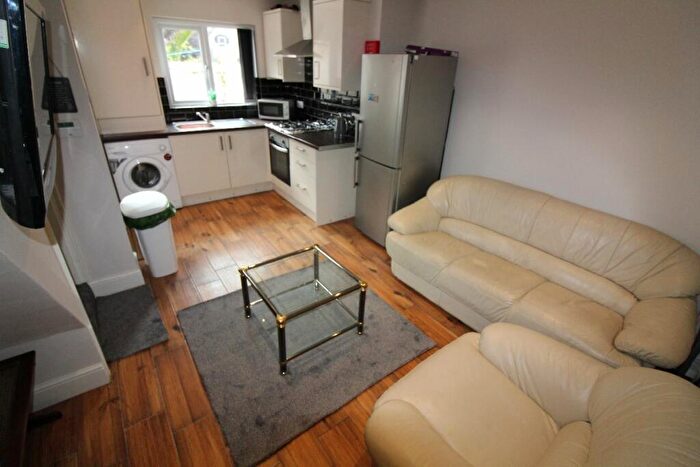 3 Bedroom Terraced House To Rent In St Marks Road, Preston, PR1