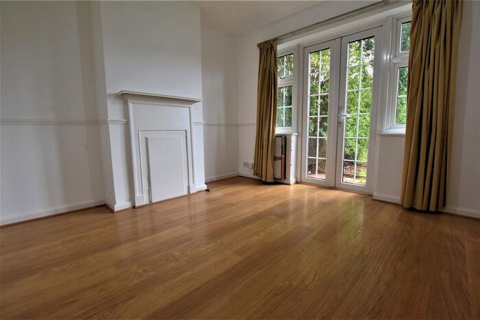 3 Bedroom Semi-Detached House To Rent In Victoria Gardens, Heston, Hounslow, TW5