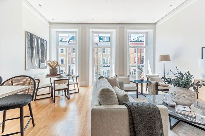 1 Bedroom Flat For Sale In Roland Gardens, South Kensington, London, SW7