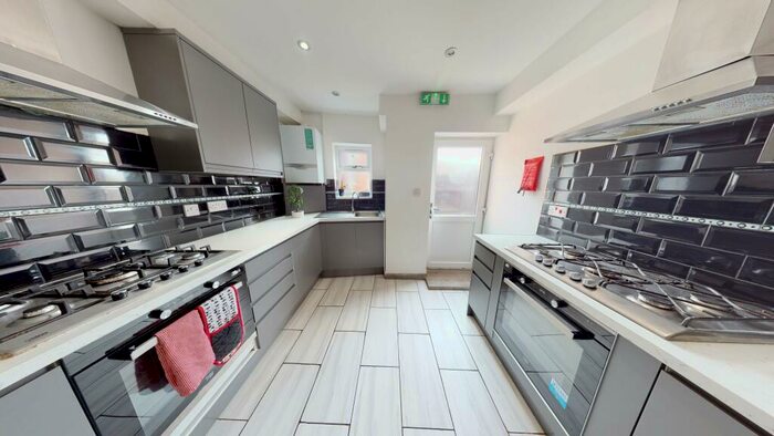 9 Bedroom House To Rent In Charter Avenue, CV4