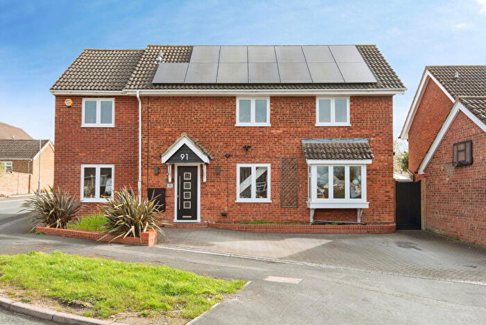 5 Bedroom Detached House For Sale In Chase Hill Road, Arlesey, SG15