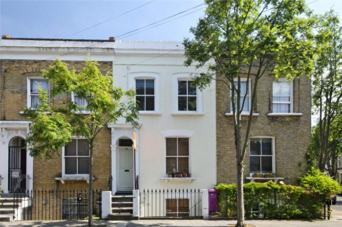 1 Bedroom Flat To Rent In Chisenhale Road, Bow, London, E3