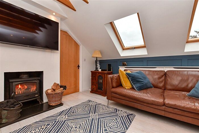 3 Bedroom Detached Bungalow For Sale In Abbots Lane, Kenley, Surrey, CR8