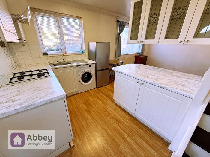 1 Bedroom House To Rent In Heatherbrook Road, Leicester, LE4