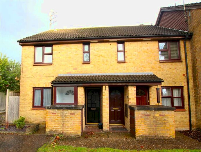 1 Bedroom Maisonette To Rent In Abenberg Way, Hutton, Brentwood, CM13