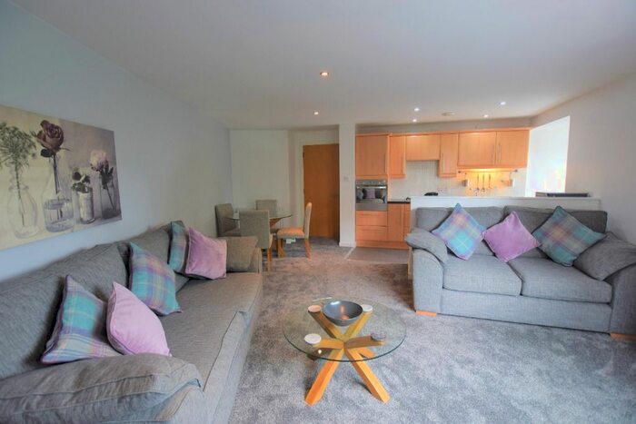 2 Bedroom Flat To Rent In Coburg Street, Leith, Edinburgh, EH6