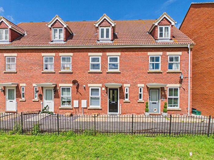 3 Bedroom Terraced House For Sale In Countess Avenue, Bridgwater, TA6