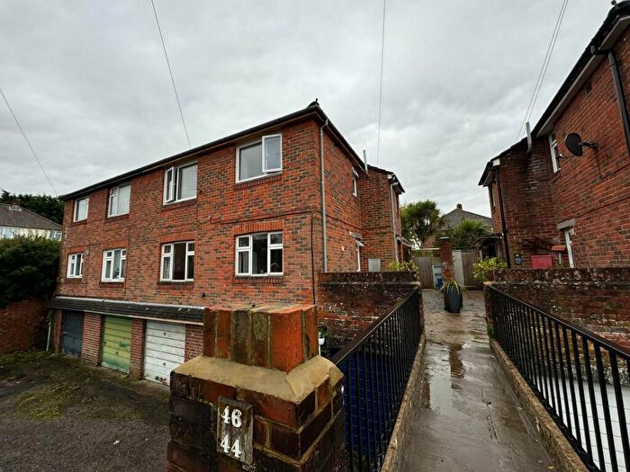 2 Bedroom Maisonette To Rent In Cornwall Road, Southampton, SO18