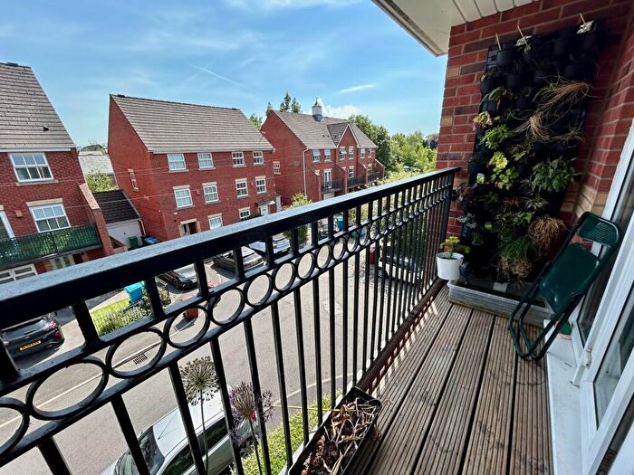 2 Bedroom Flat For Sale In Holden Avenue, Whalley Range, M16