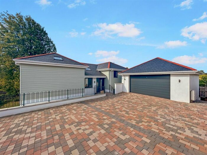 4 Bedroom Detached House For Sale In Pound Lane, Kingskerswell, Newton Abbot, TQ12