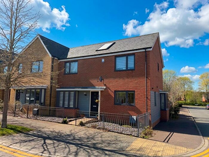 3 Bedroom Semi Detached House For Sale In Butter Row, Wolverton, MK12