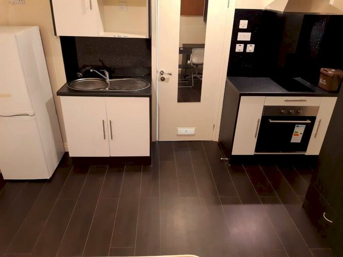 1 Bedroom Apartment To Rent In Ffordd Y Ffynnon, Bangor, Gwynedd, LL57