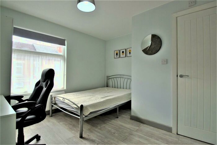 4 Bedroom Terraced House To Rent In Hollis Road, Coventry, CV3