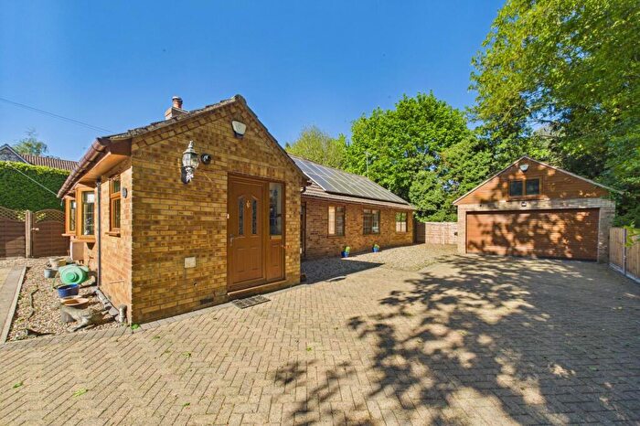 3 Bedroom Detached Bungalow For Sale In Lime Kiln Lane, Thetford, IP24