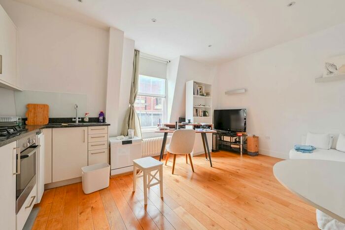 1 Bedroom Flat To Rent In Barter Street, Bloomsbury, London, WC1A