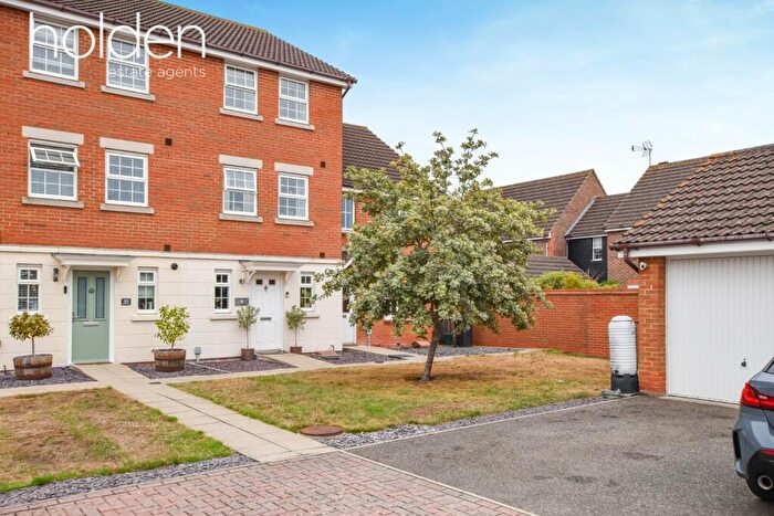 4 Bedroom Town House For Sale In Mercury Place, Heybridge, CM9