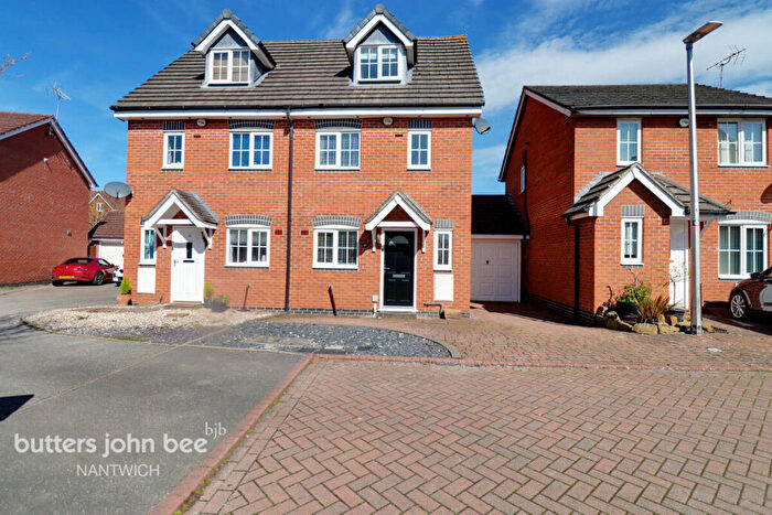 3 Bedroom Semi Detached House For Sale In Pickering Way, Nantwich, CW5