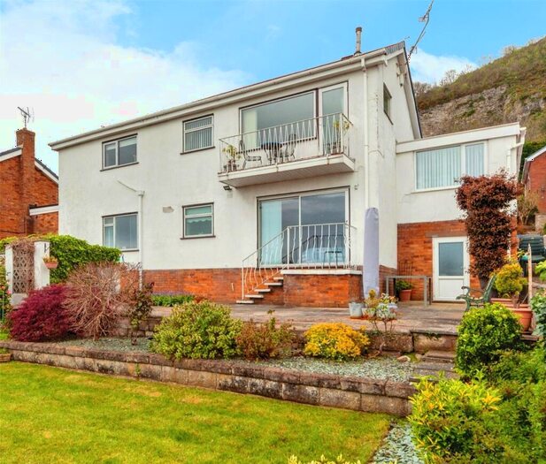 4 Bedroom Detached House For Sale In Orme View Drive, Prestatyn, Denbighshire, LL19