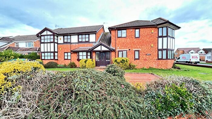 2 Bedroom Flat For Sale In Blundell Links Court, Southport, Merseyside, PR8