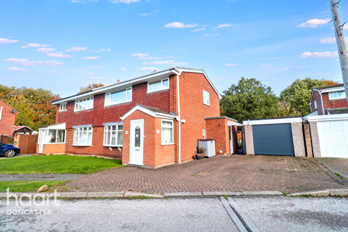 3 Bedroom Semi Detached House For Sale In Pilgrim Close, Ranby, Retford, DN22