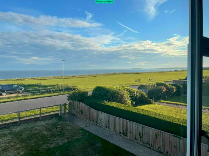 2 Bedroom Flat To Rent In Flat, Harbour Court, Sea Road, Barton On Sea, New Milton, BH25