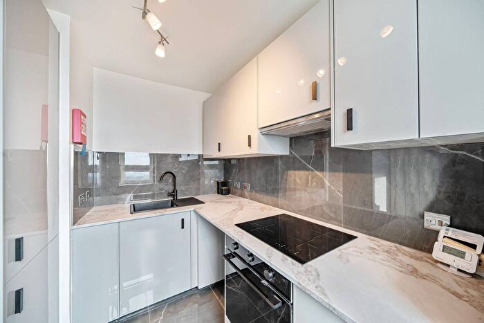 Studio For Sale In Adelaide Road, Primrose Hill, London, NW3