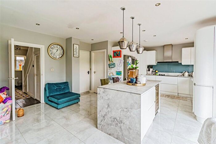 4 Bedroom Semi Detached House For Sale In Brook Road, Merstham, Redhill, Surrey, RH1