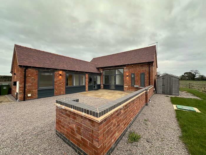 2 Bedroom Barn Conversion To Rent In Five Ways Road, Shrewley, Warwick, CV35