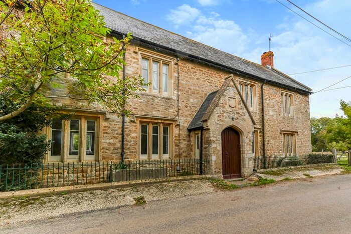 4 Bedroom Farmhouse To Rent In Rodden, Weymouth, Dorset, DT3