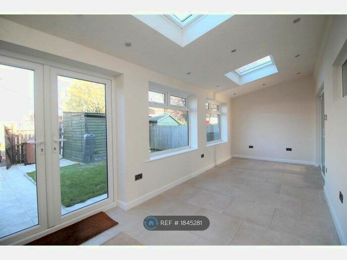 3 Bedroom Terraced House To Rent In Barnstock, Bretton, Peterborough, PE3