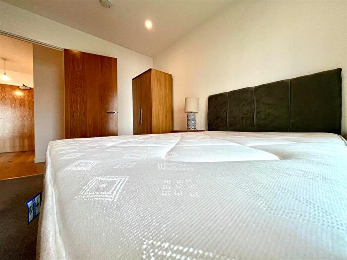 2 Bedroom Apartment To Rent In Windmill Street, Birmingham, B1