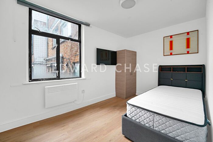 Property To Rent In , IG1