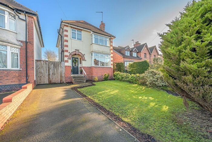 3 Bedroom Detached House For Sale In Rochdale, Ham Lane, Stourbridge, DY9