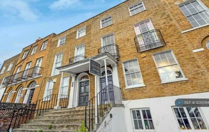 4 Bedroom Terraced House To Rent In Camberwell Road, London, SE5