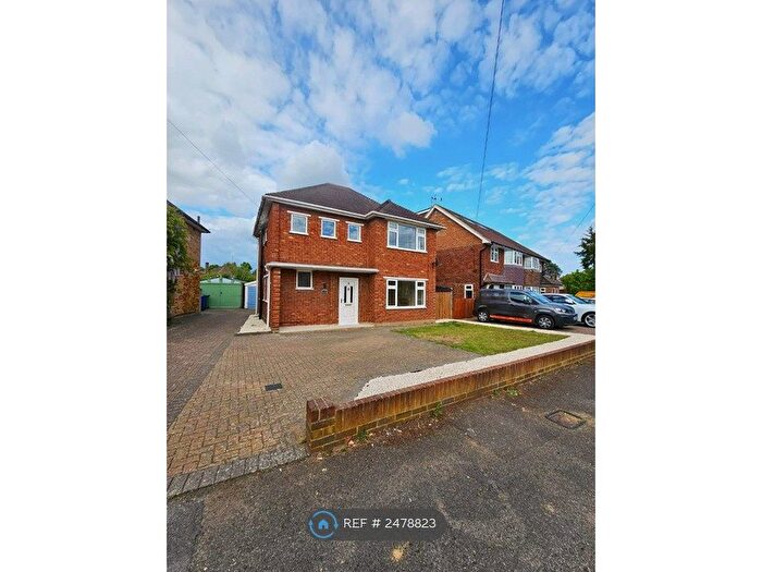 3 Bedroom Detached House To Rent In Bannard Road, Maidenhead, SL6