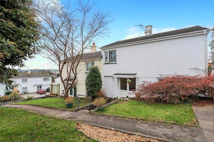 3 Bedroom Terraced House To Rent In Gwarnick Road, Truro, TR1