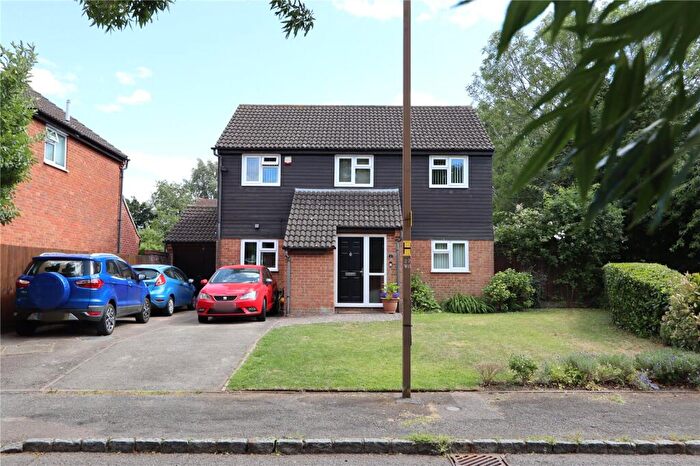 5 Bedroom Detached House For Sale In Walgrave Drive, Bradwell, Milton Keynes, Bucks, MK13