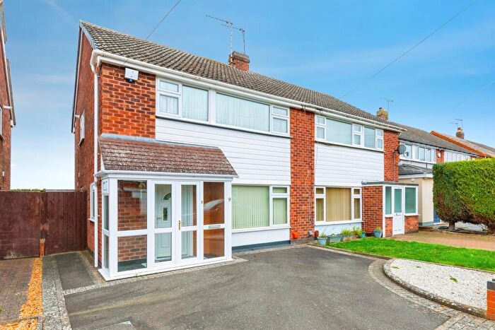 3 Bedroom Semi Detached House For Sale In Foxton Road, Binley, Coventry, CV3