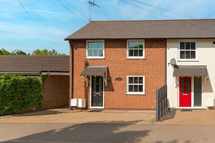 3 Bedroom End Terrace House For Sale In Silver Hill Road, Willesborough, TN24